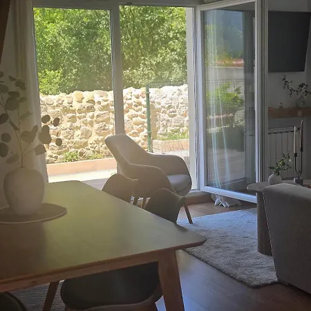 Duplex Monte Y Mar Con Gran Patio Y Piscina Appartement Limpias