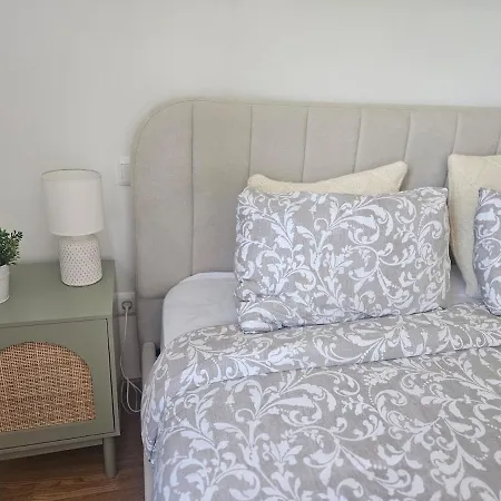 Duplex Monte Y Mar Con Gran Patio Y Piscina Limpias